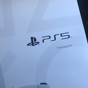 Meet your Posher, Yussef